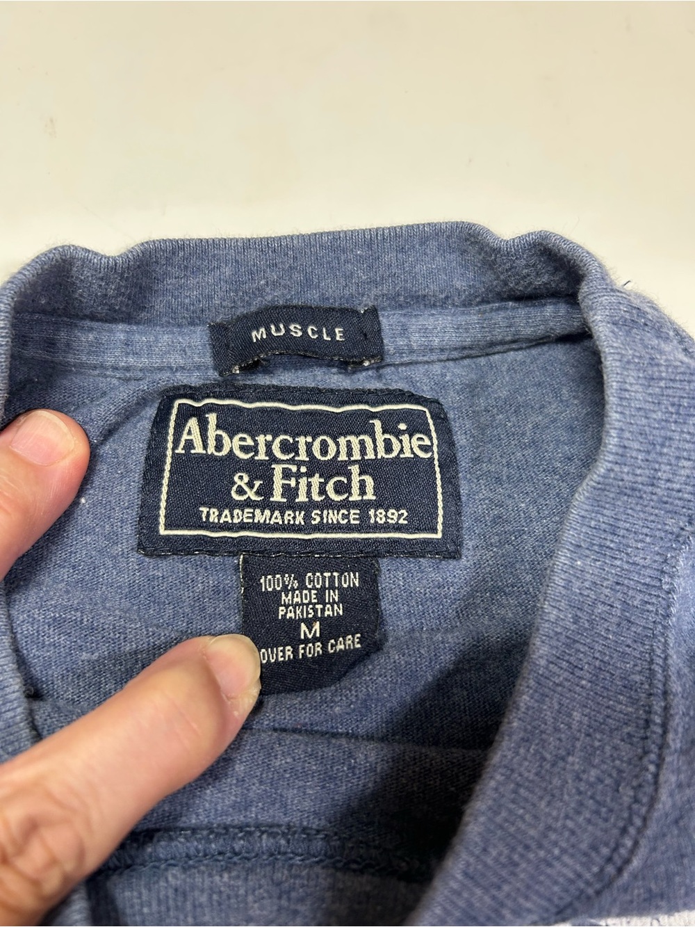 Abercrombie & Fitch Men's M Blue Graphic T A.FITCH 6 Muscle 100% Cotton Vintage - Picture 3 of 9